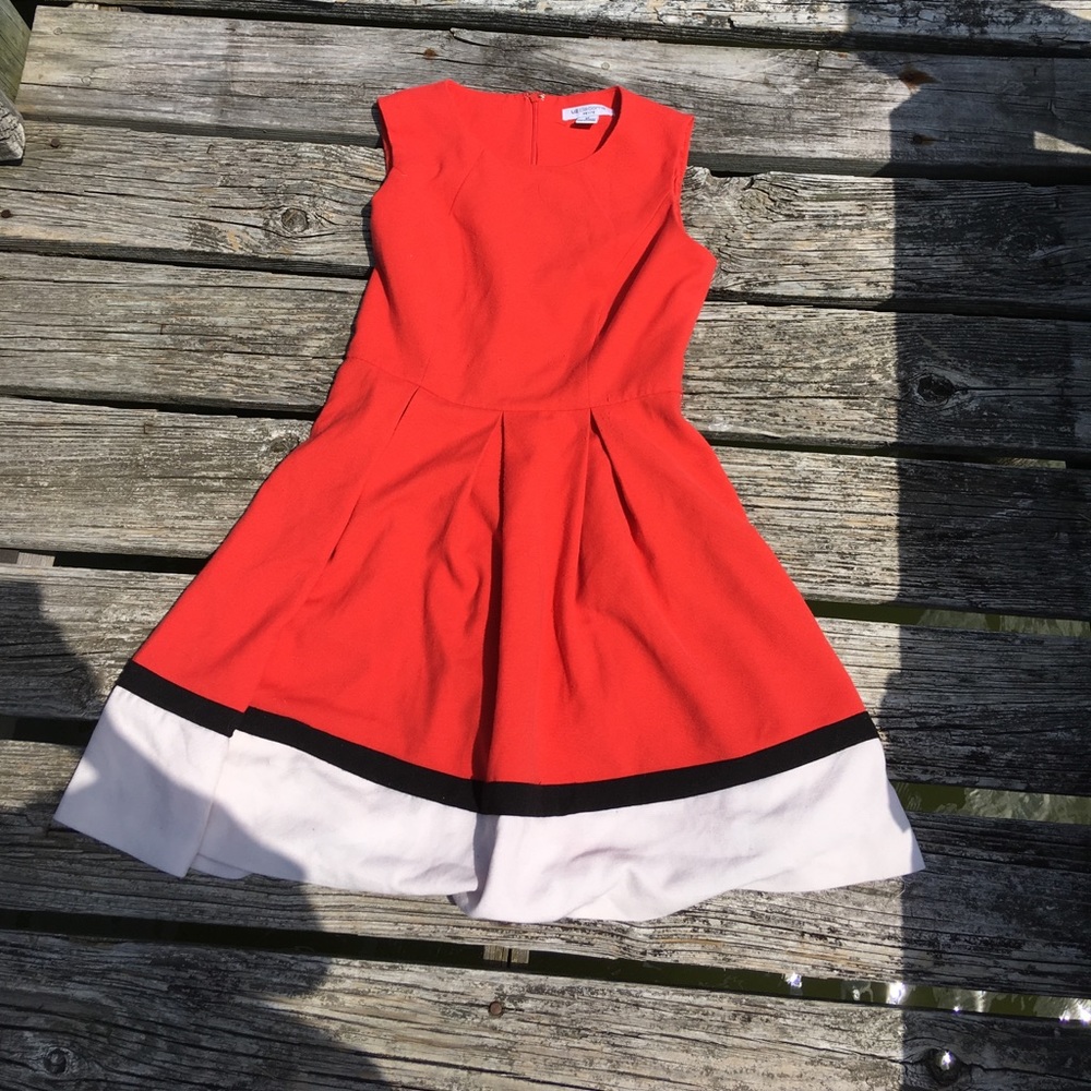 Dress 6 petite red white black 6P fit and flare - Picture 4 of 9